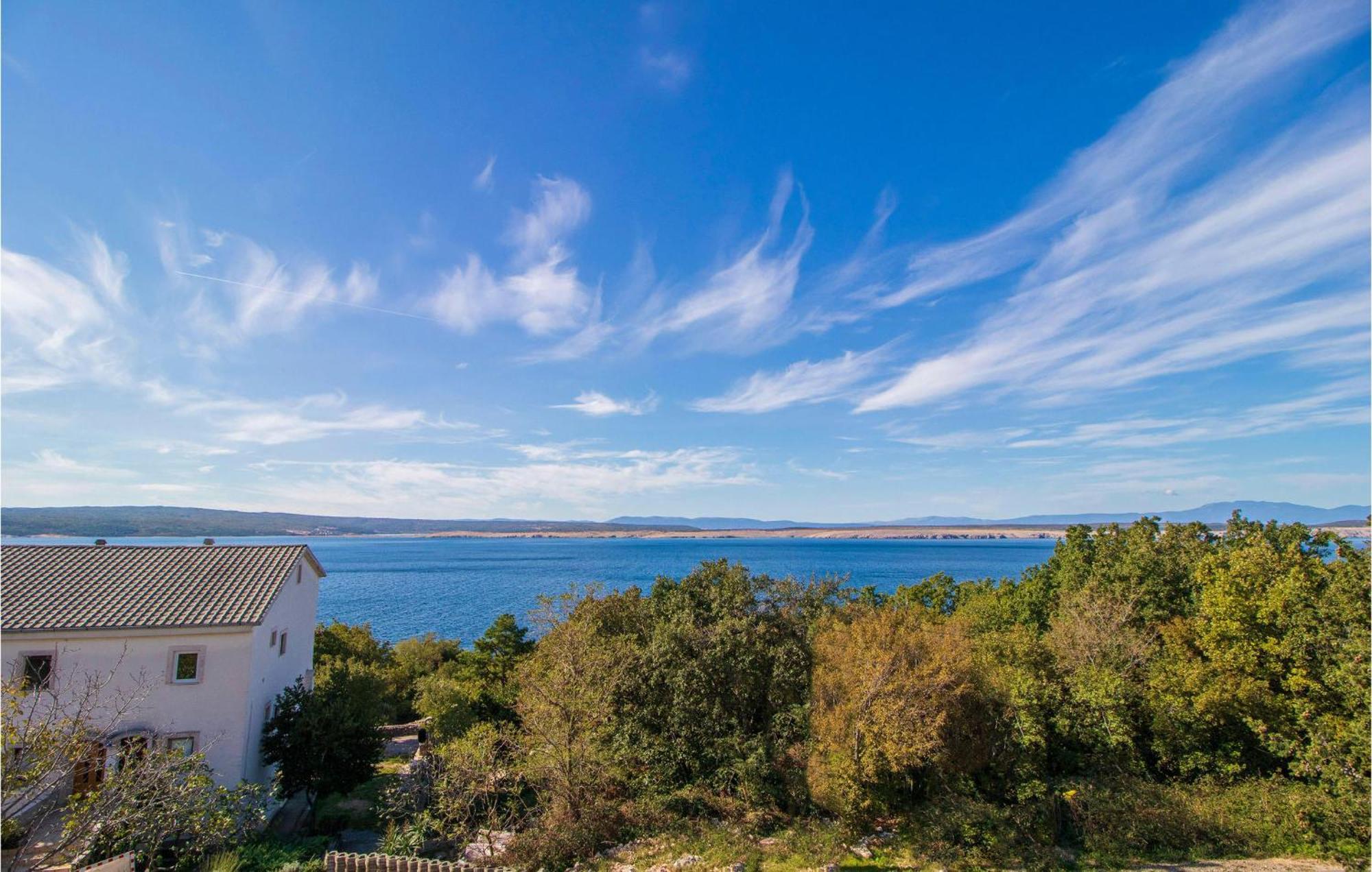 Stunning Apartment In Dramalj With House Sea View Bagian luar foto